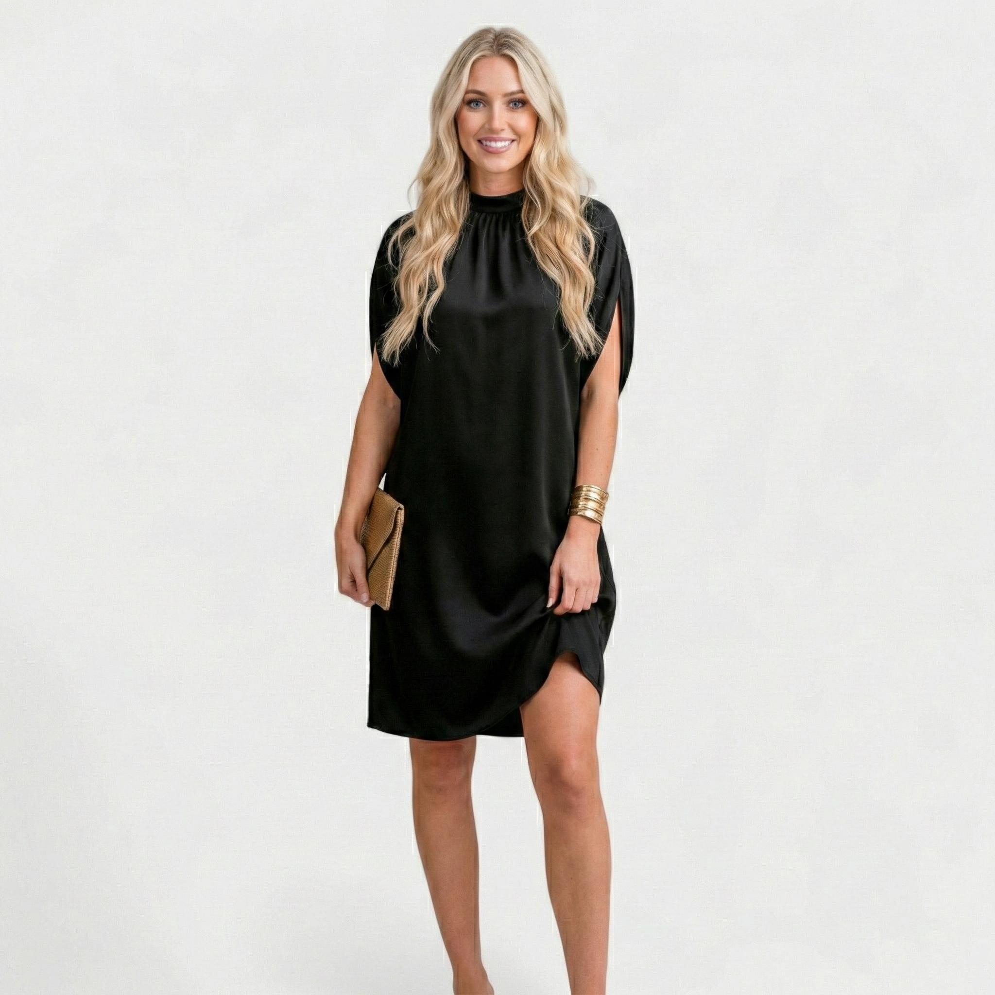 Trudy | Splývavé saténové šaty s řaseným stojáčkem